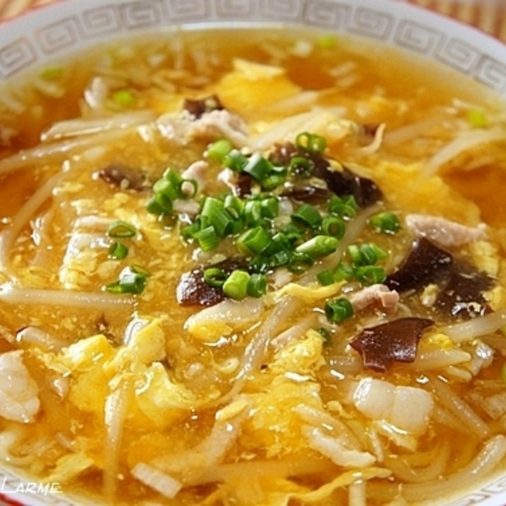 酸っぱ辛っ！ タバスコとふかひれスープde酸辣湯麺